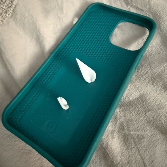 IPhone 14 Plus case new barely used - Picture 2 of 2